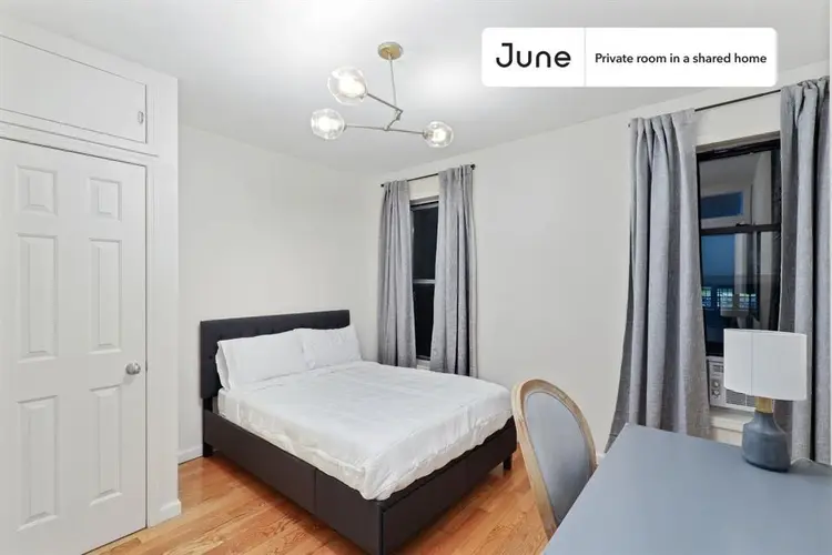 4 BR in New York City