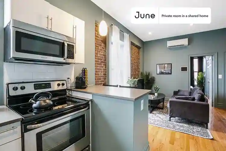 3 BR in New York City
