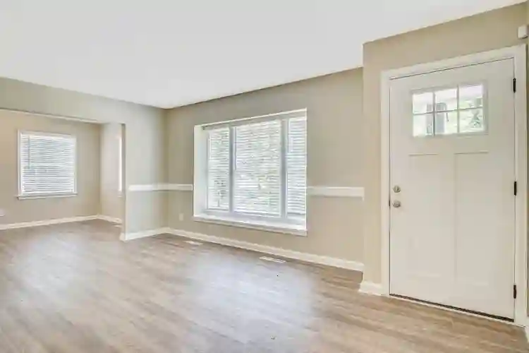 Ready For Move In Room In ATL