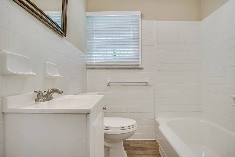 Charming House Ready To Move In ATL