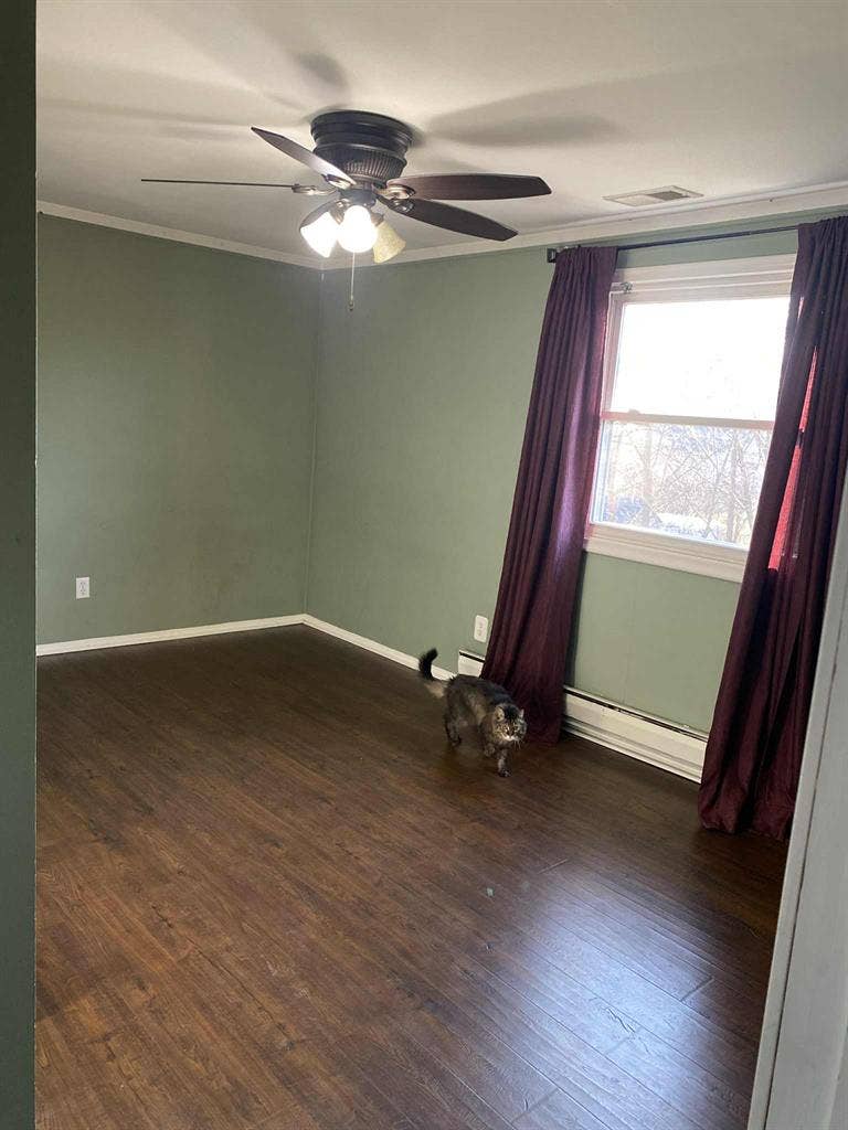 $700 - Utilities included