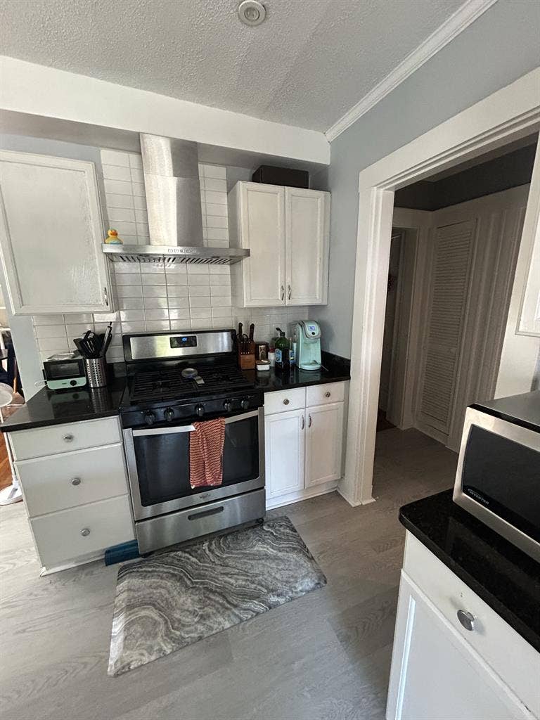Room for Rent in South Dorchester!