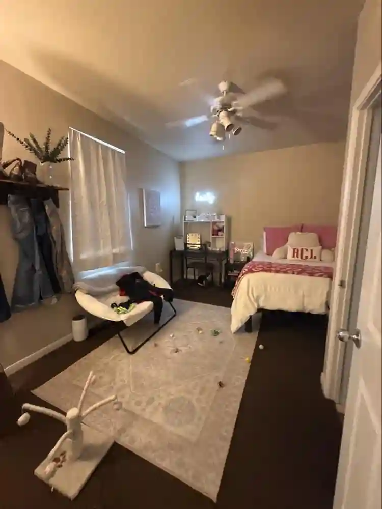 Sublease for $600/month!