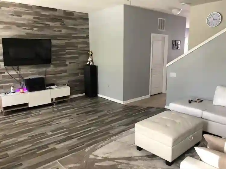 Private room for rent