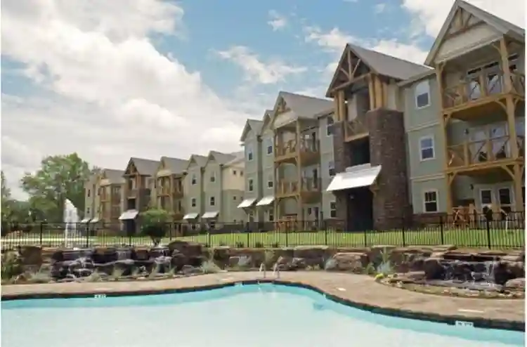 Crawford Falls Apartment