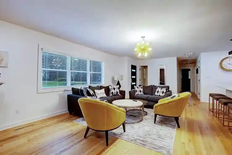 4 BR in Smyrna
