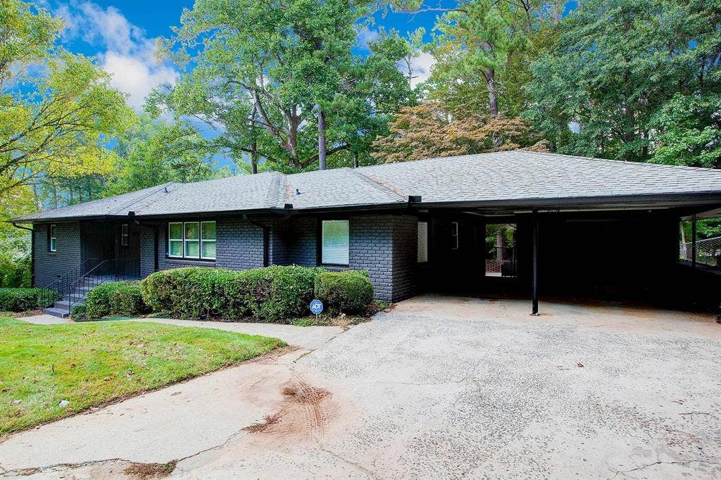 4 BR in Smyrna