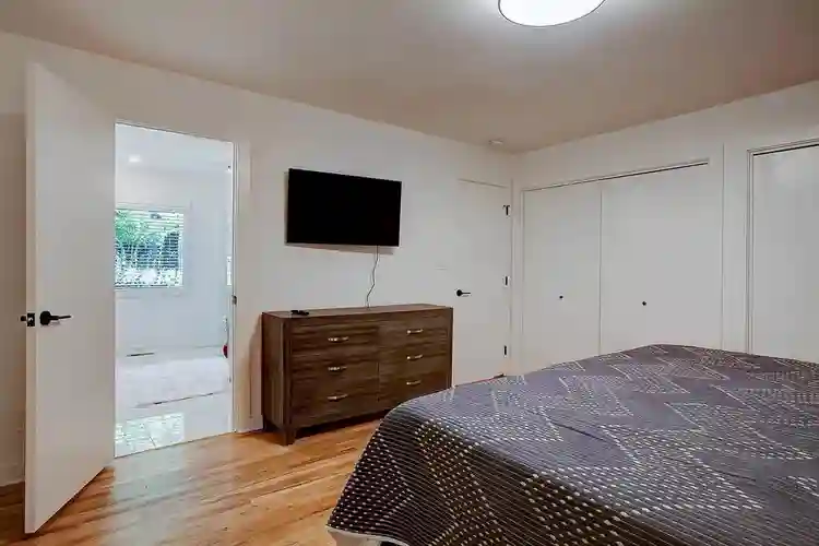 4 BR in Smyrna