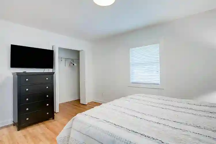 4 BR in Smyrna