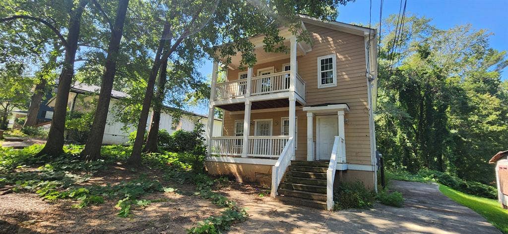 3 BR in Atlanta