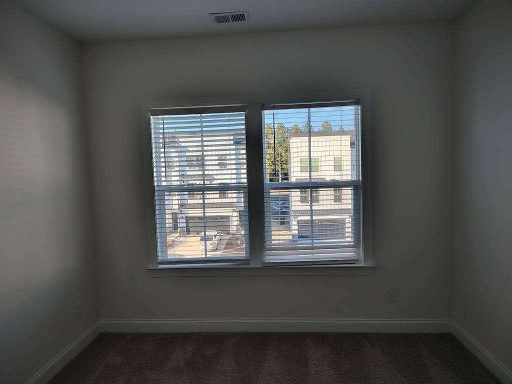 4 BR in Concord
