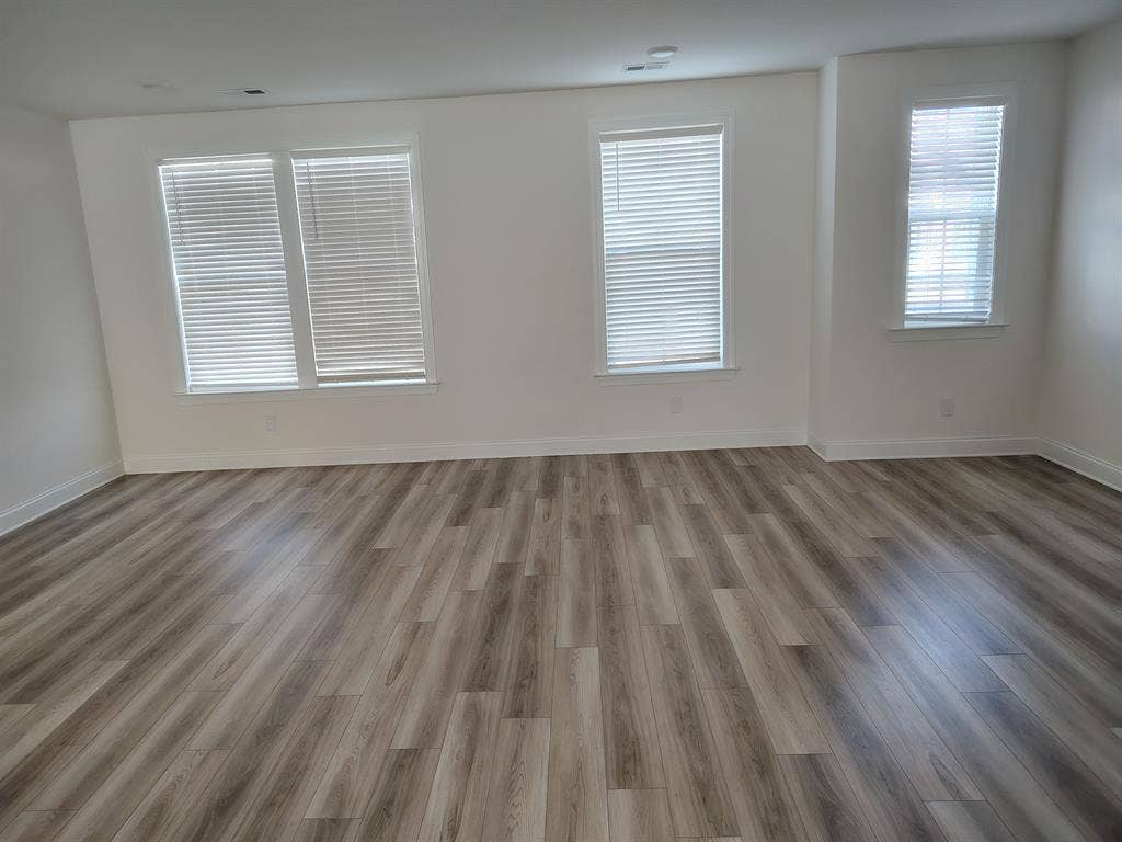 4 BR in Concord