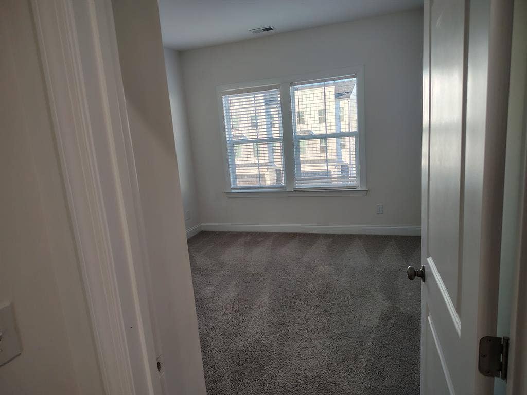 4 BR in Concord
