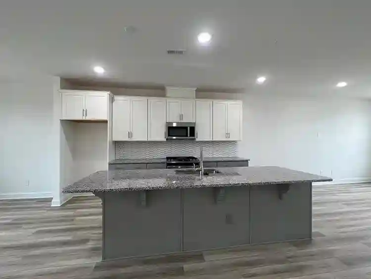 4 BR in Concord