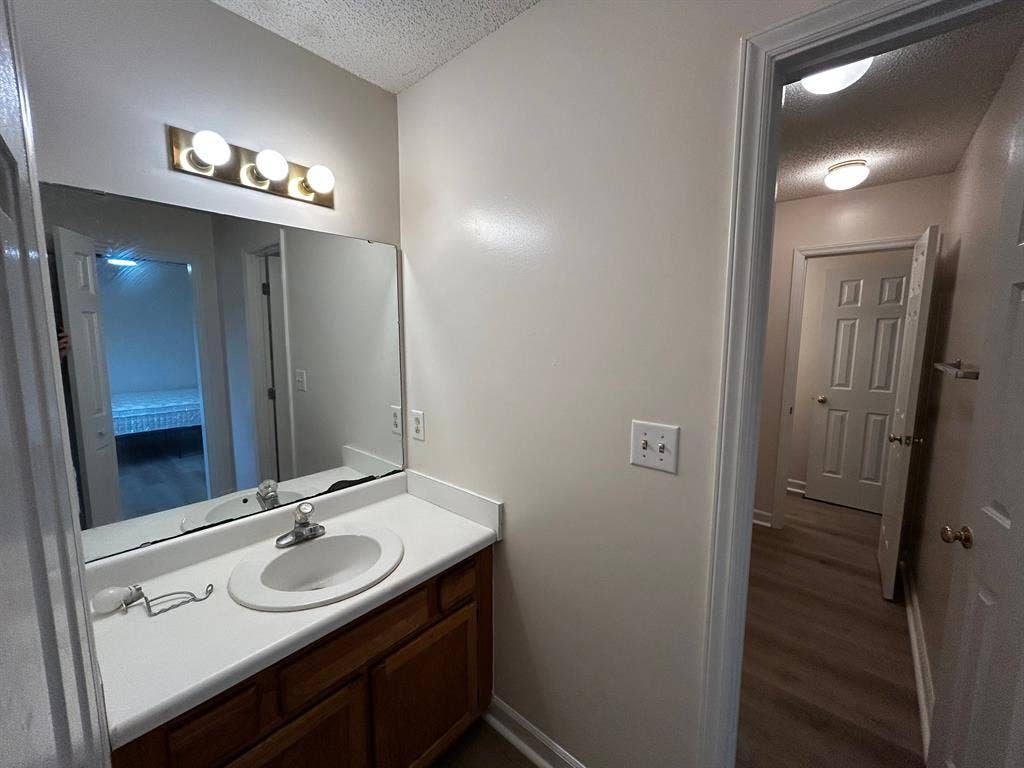 3 BR in Raleigh