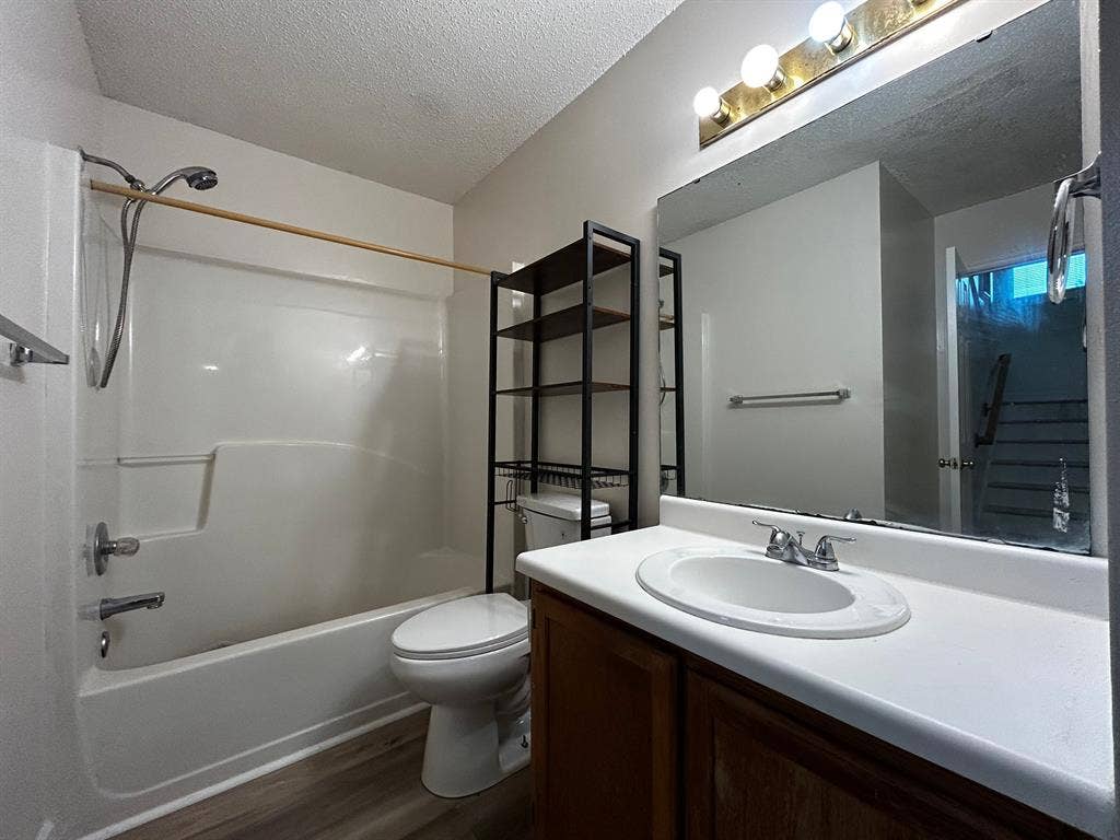 3 BR in Raleigh