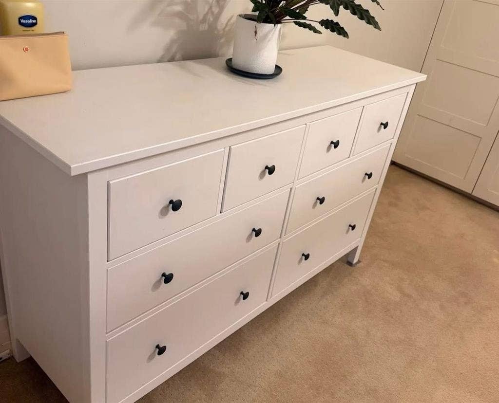FURNISHED DOUBLE BEDROOM- MOSMAN