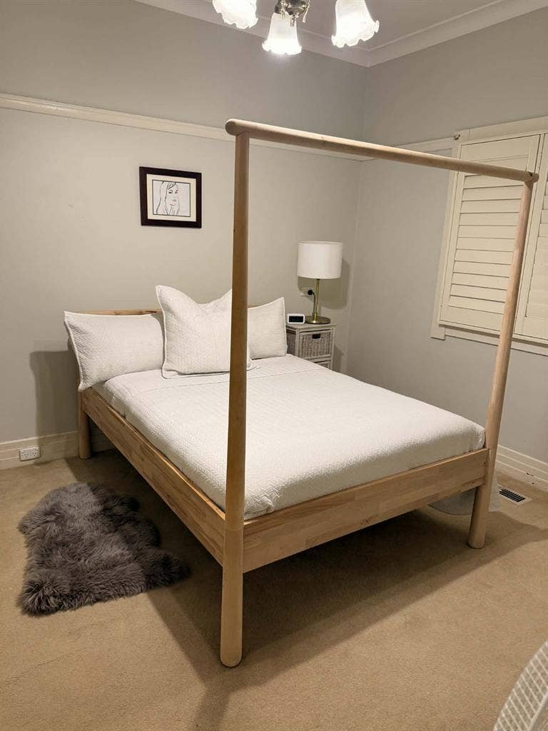 FURNISHED DOUBLE BEDROOM- MOSMAN