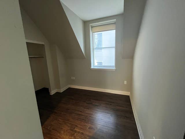 1 Room sublet, 2 bd 2 bth