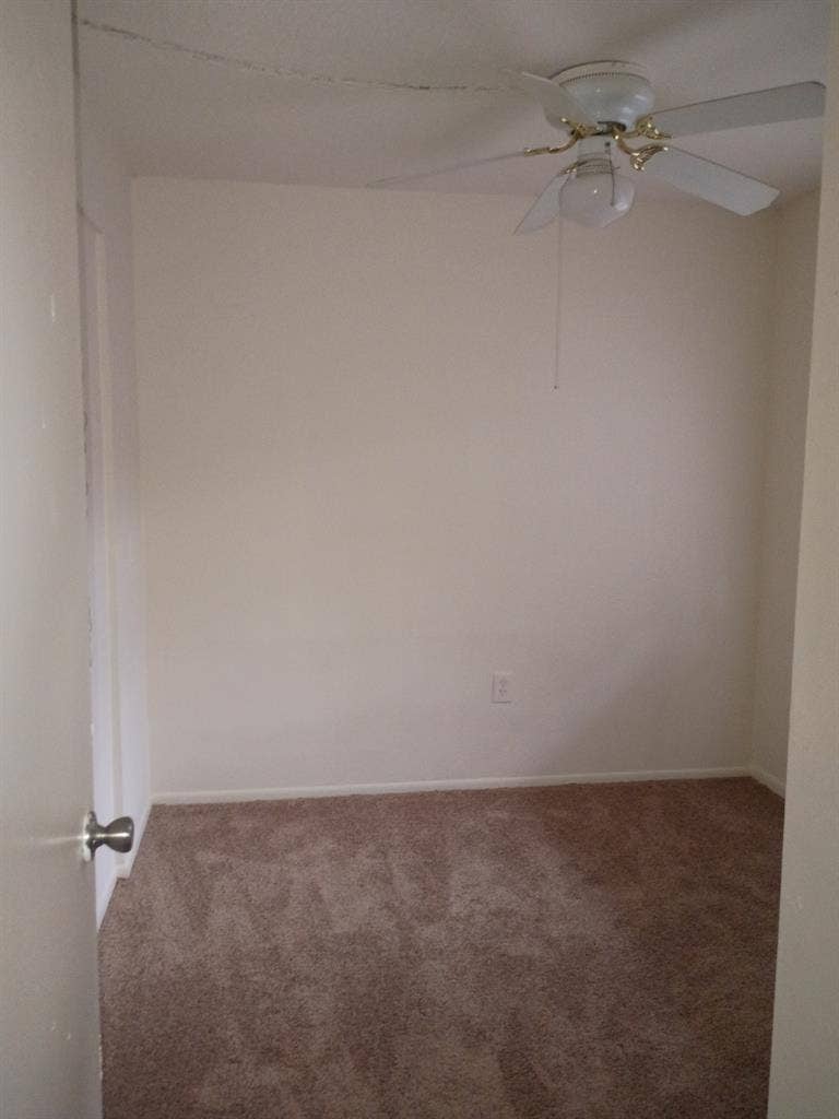 2 bedrooms available