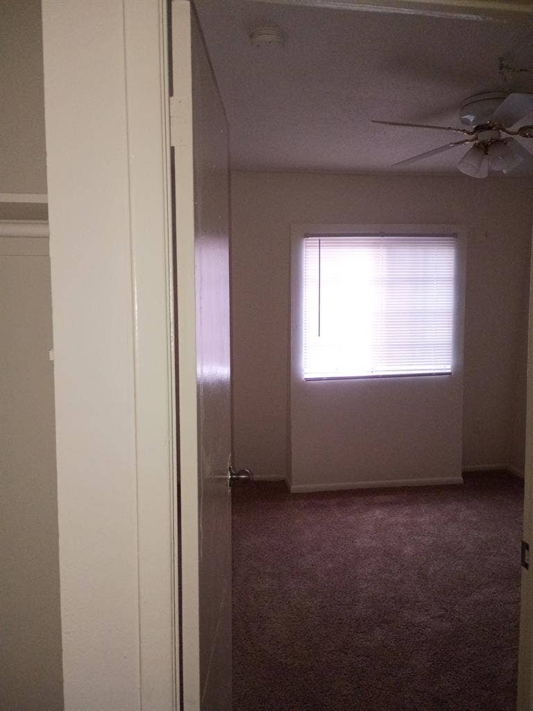 2 bedrooms available