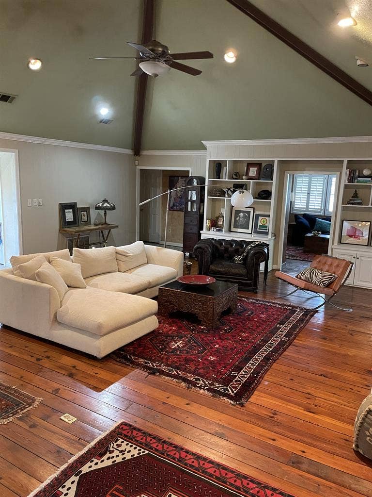 Room available in Northeast Jackson