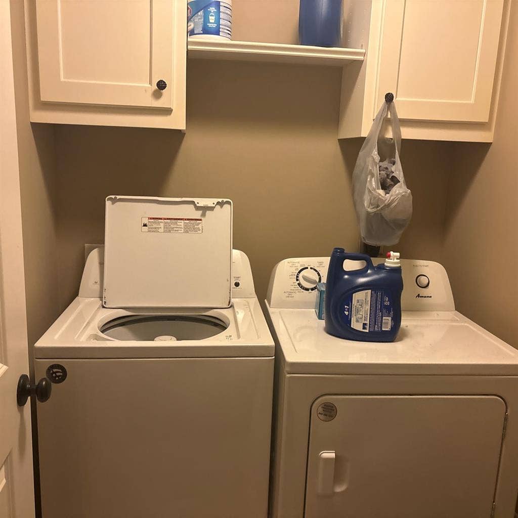 Looking for a Roommate