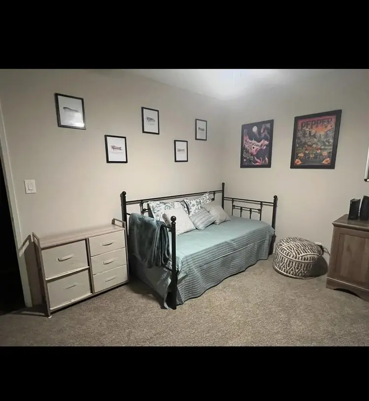 $1,600 room for rent