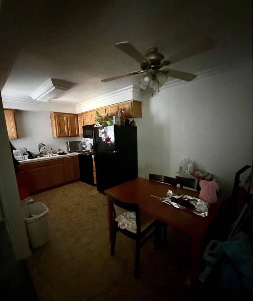 Female only shared apartment