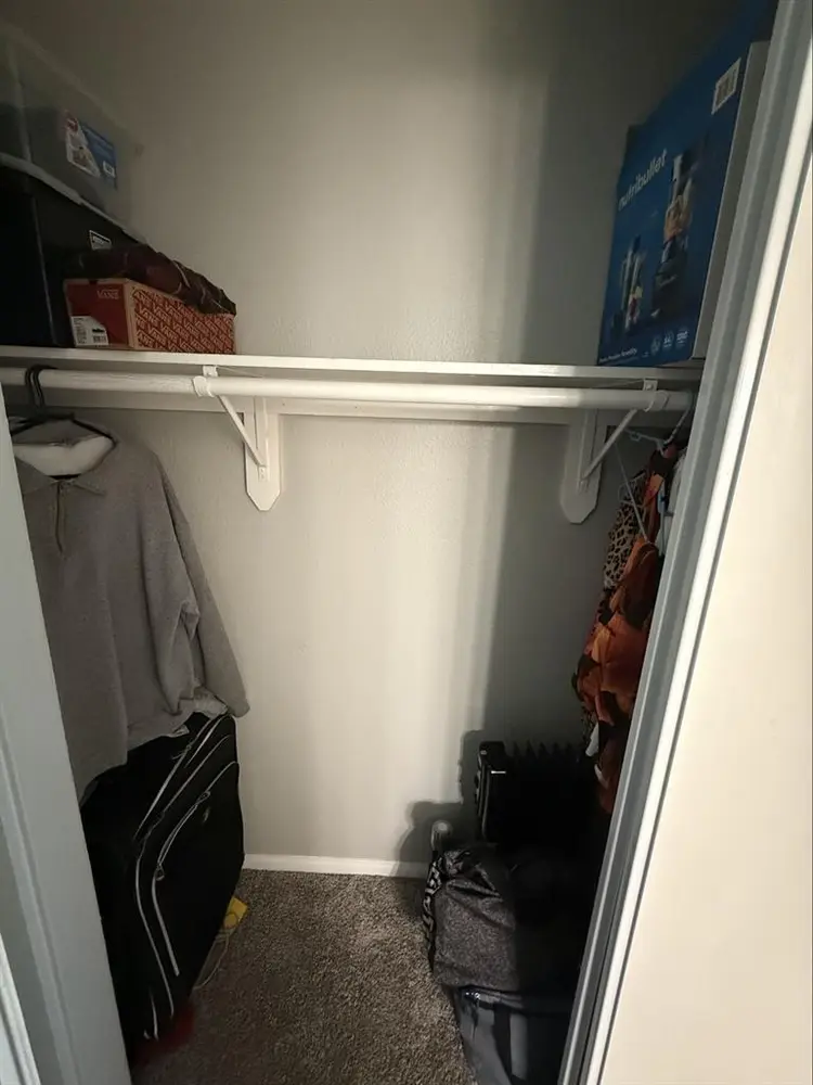 Female only shared apartment