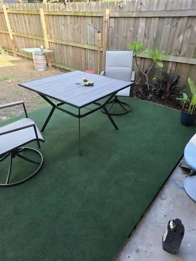 Looking for a chill roommate