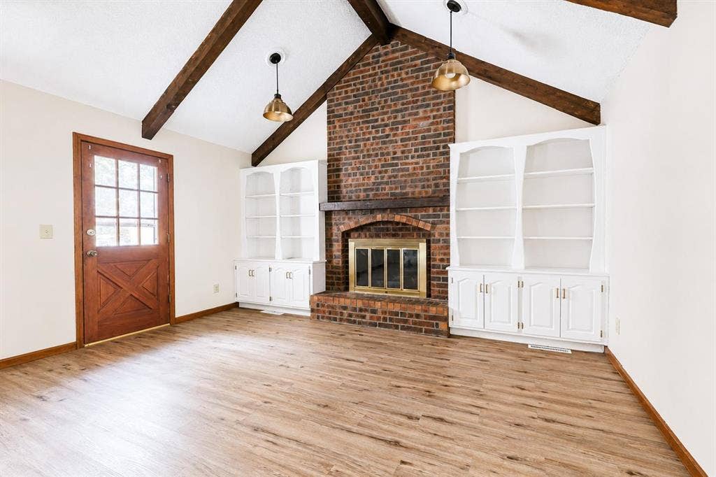5 BR in Shawnee