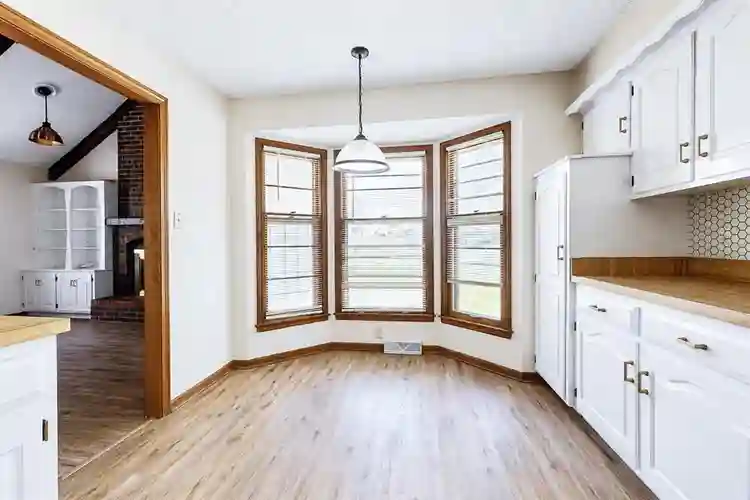5 BR in Shawnee