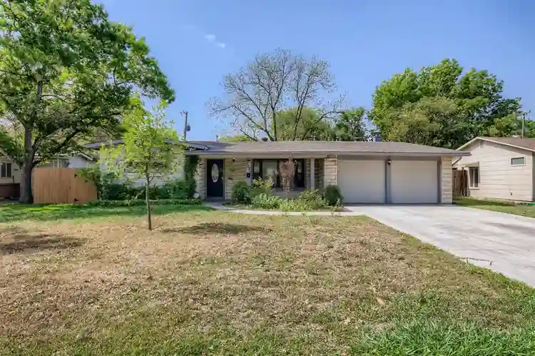 4 BR in San Antonio