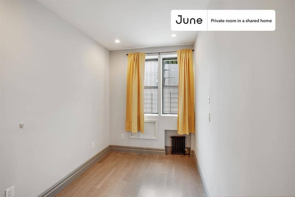 3 BR in New York City