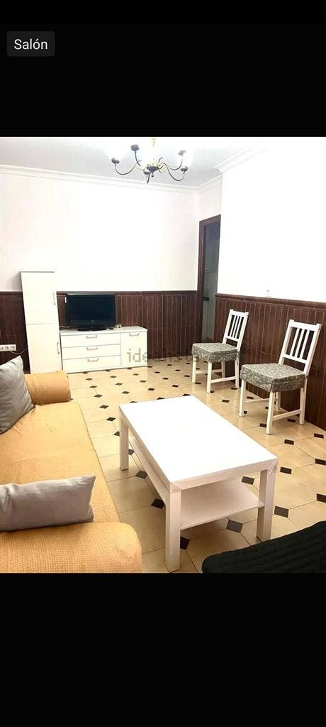 Habitación estudiantes macarena