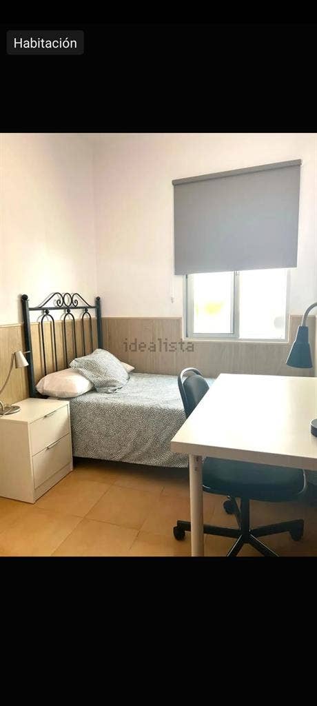 Habitación estudiantes macarena