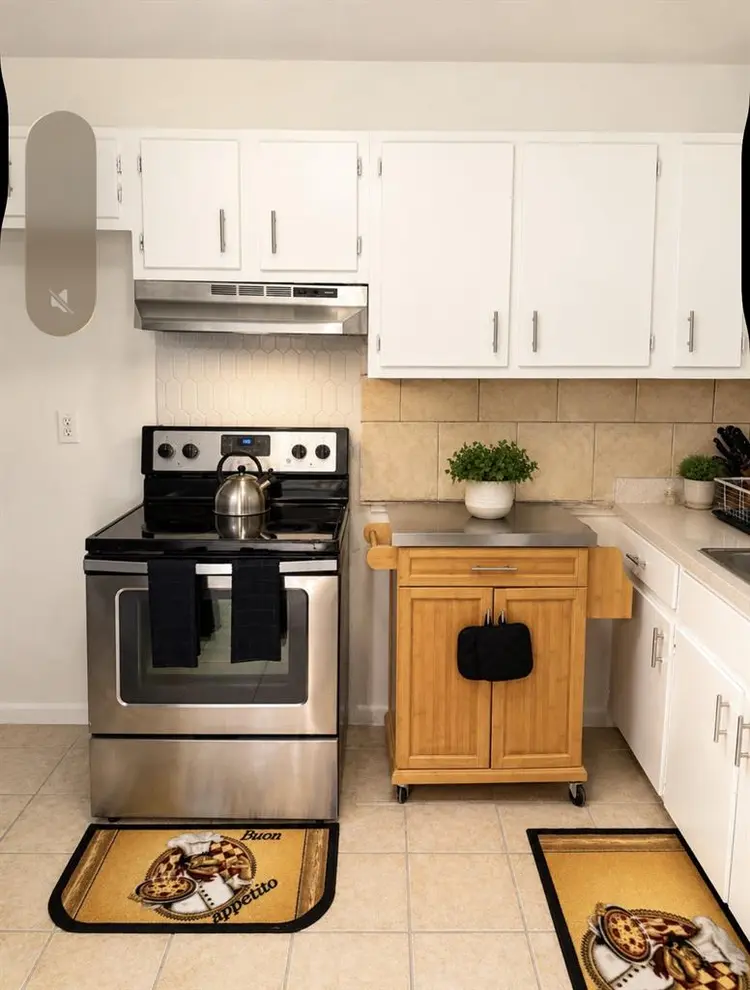 Move in available Ocala Florida 750