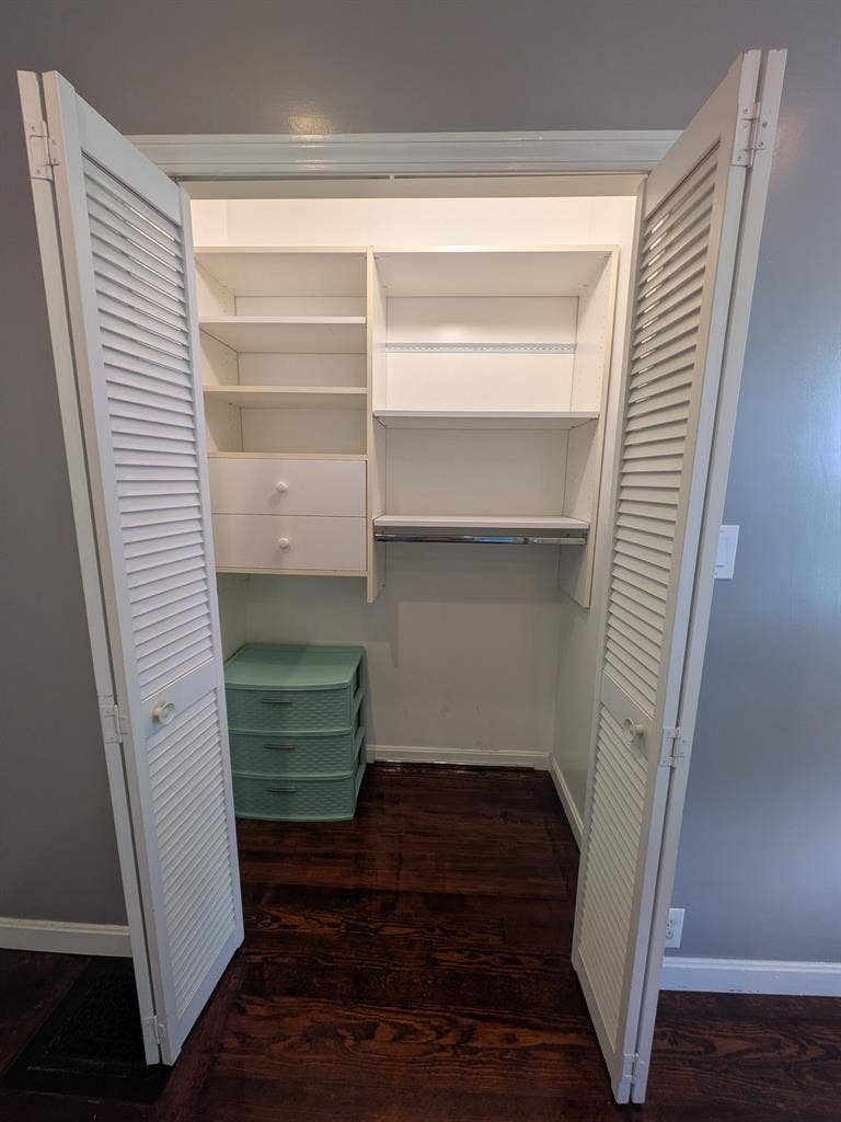 Private room with shared bathroom