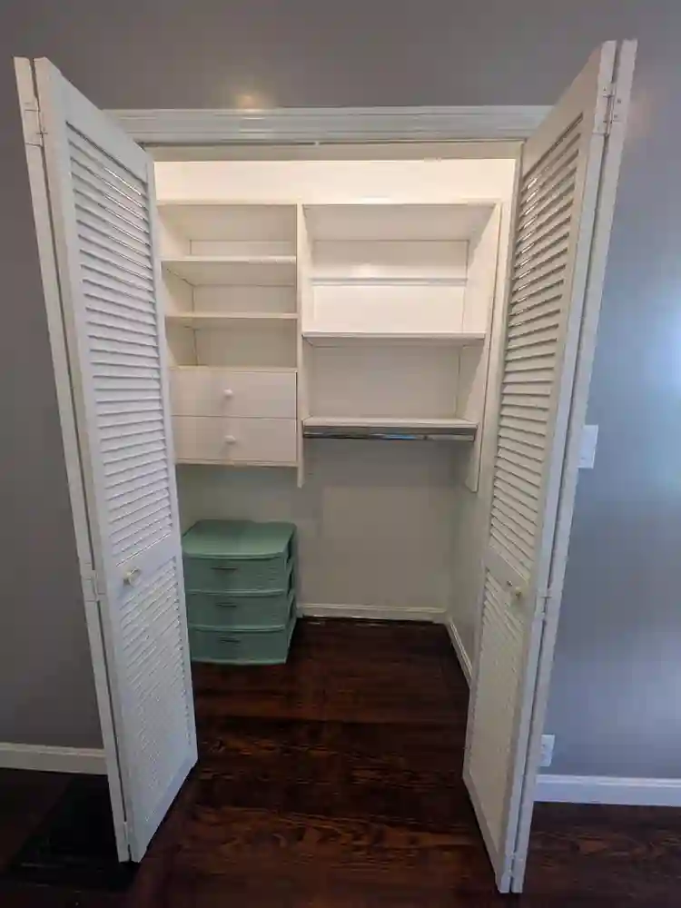 Private room with shared bathroom
