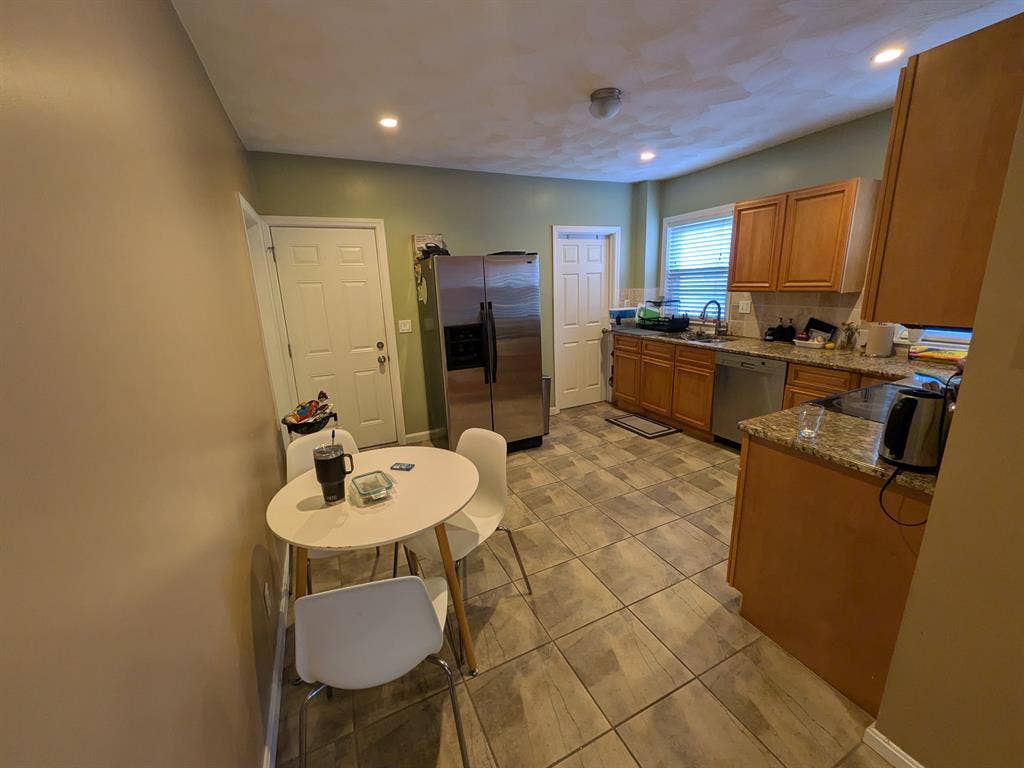 Private room with shared bathroom