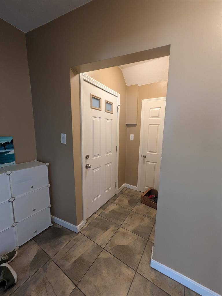 Private room with shared bathroom