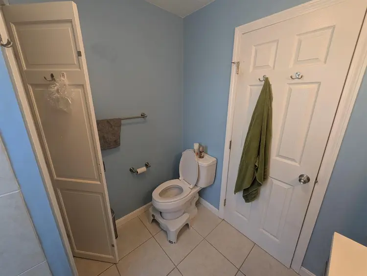 Private room with shared bathroom