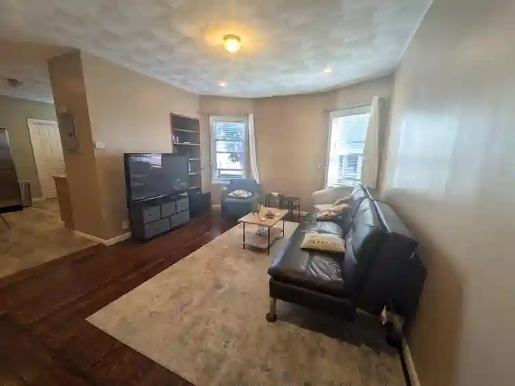 Private room with shared bathroom