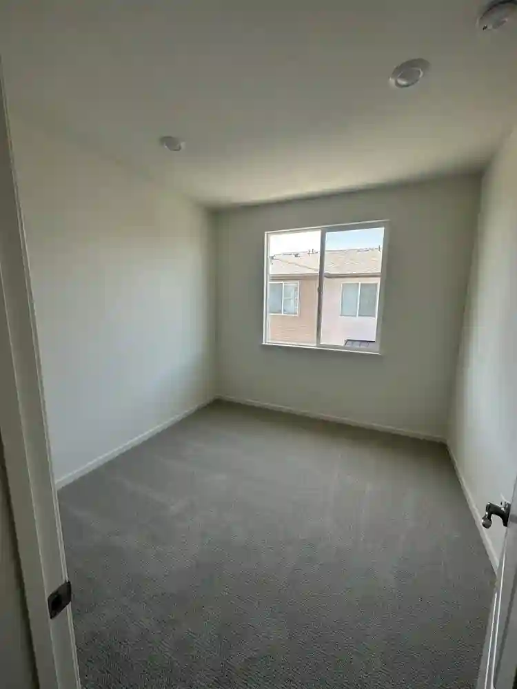 Nr S Hayward BART - Private Bedroom