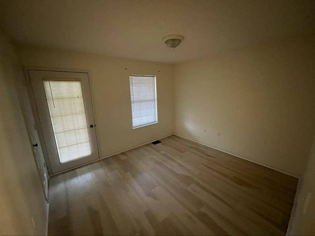 URGENT LEASE TAKEOVER