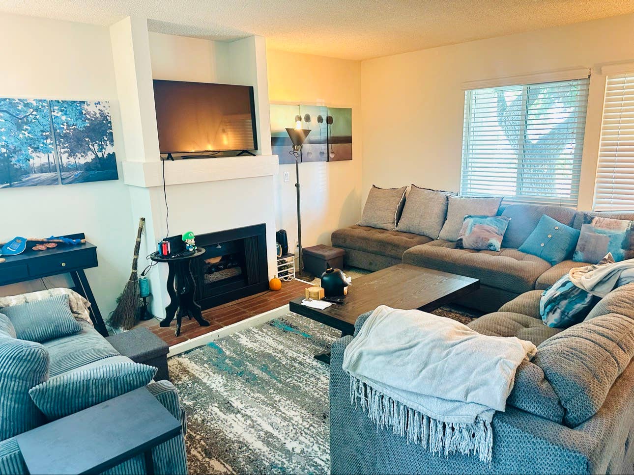 Room for RentCosta Mesa, Orange Co