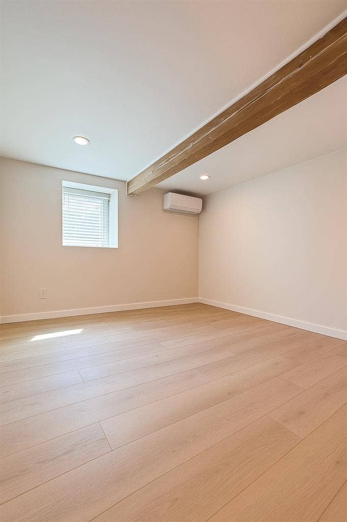 $975 Room in Kent East Hill