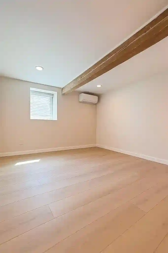 $975 Room in Kent East Hill