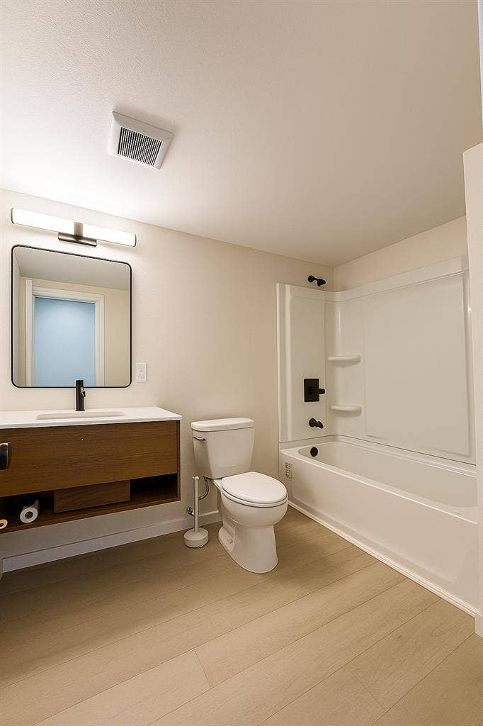 $975 Room in Kent East Hill